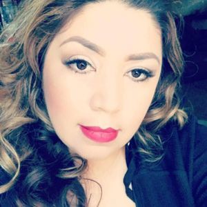 Meet your Posher, Ana